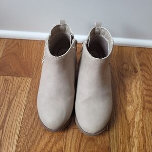 Stride Rite Kids Beige Ankle Boots